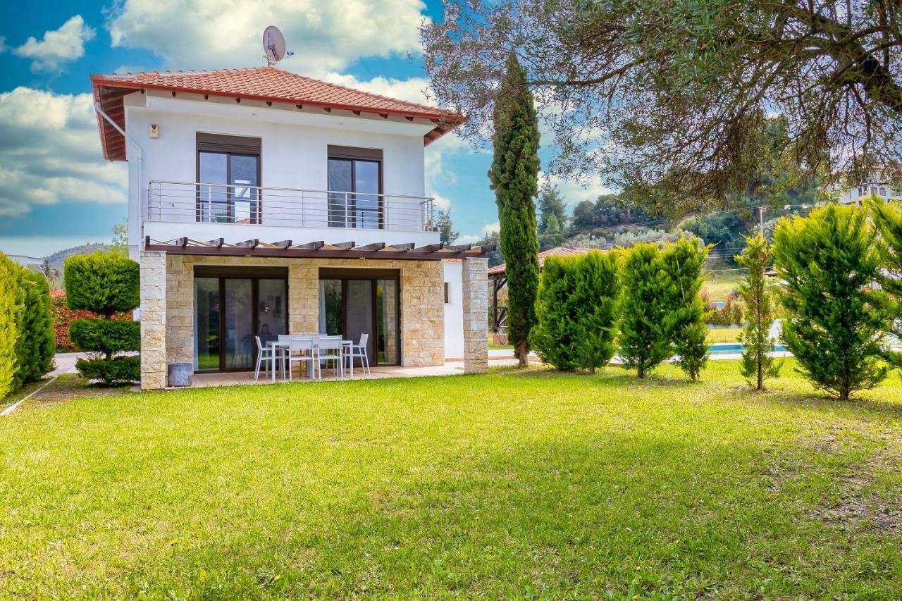 Friday Mood - Villa Relax