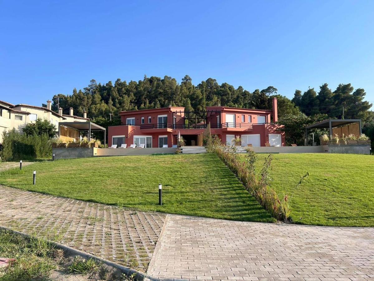 Twin Villas