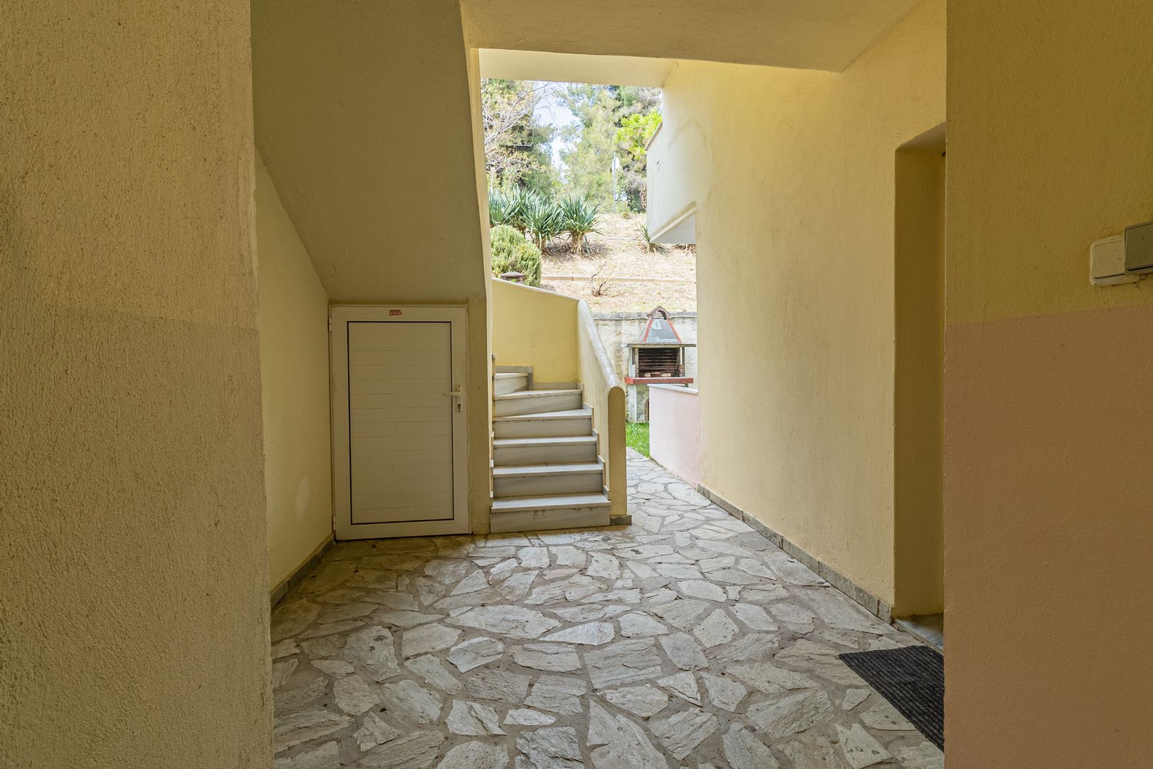 Sunday Mood  - Family Apartment with Terrace