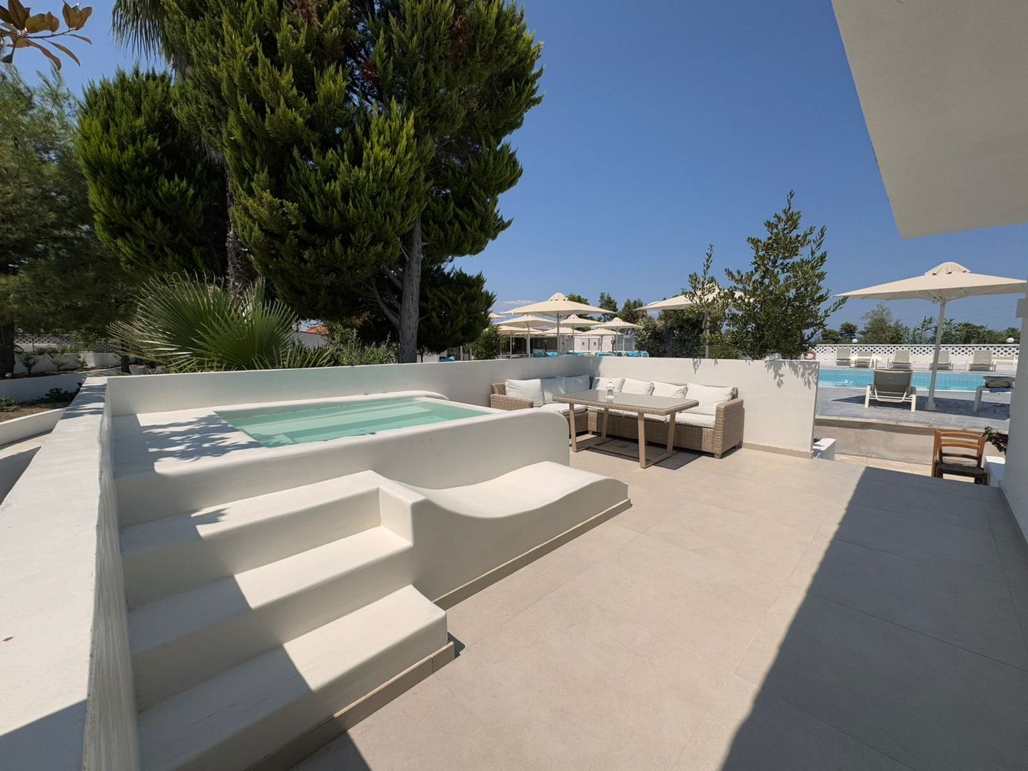 Haris Hotel - Superior Suite with Private Pool