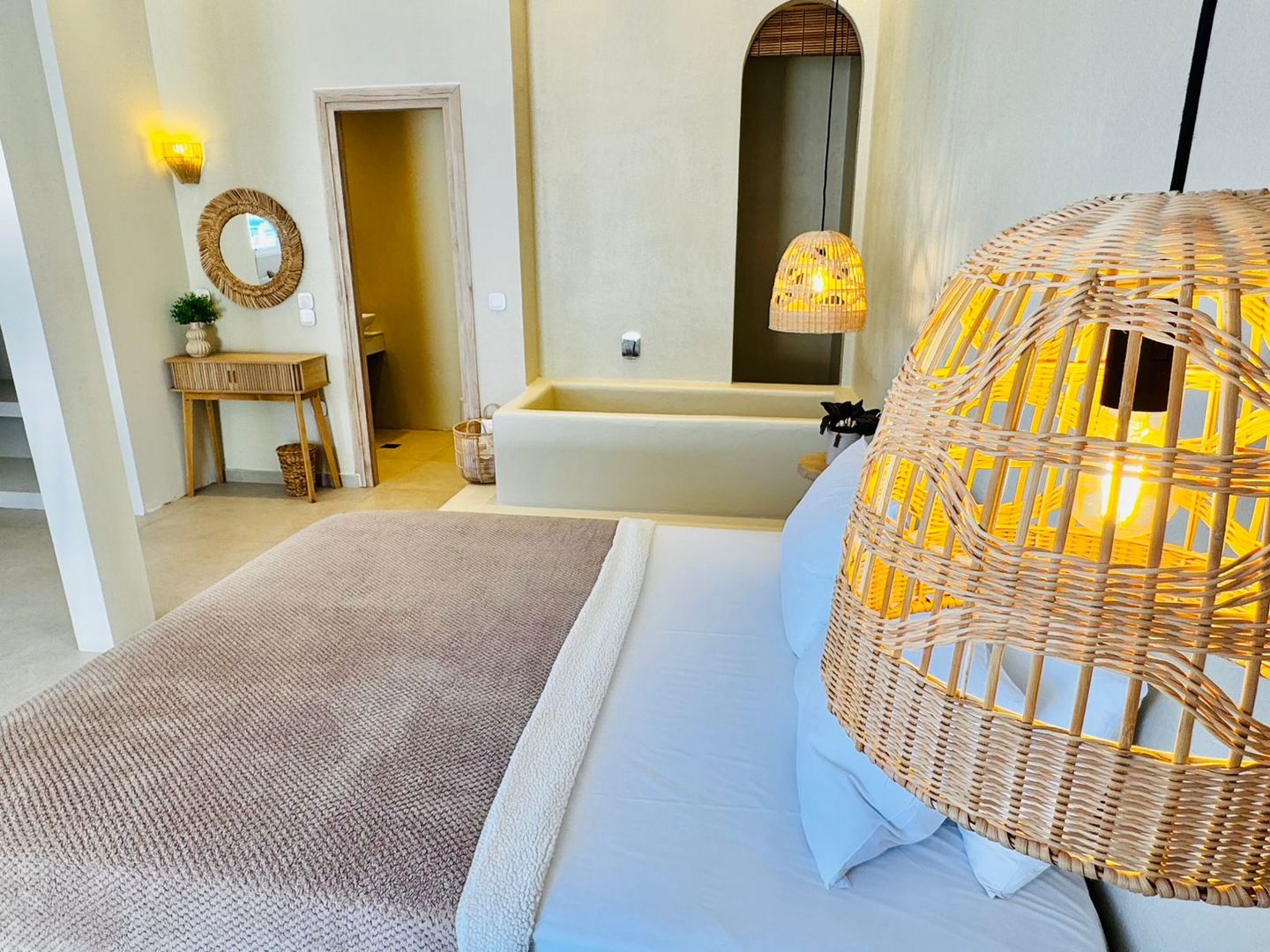 Haris Hotel - Superior Suite with Private Pool