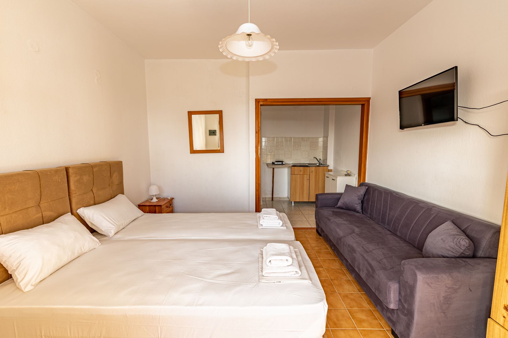 Skioni Studios - Triple room Sea View