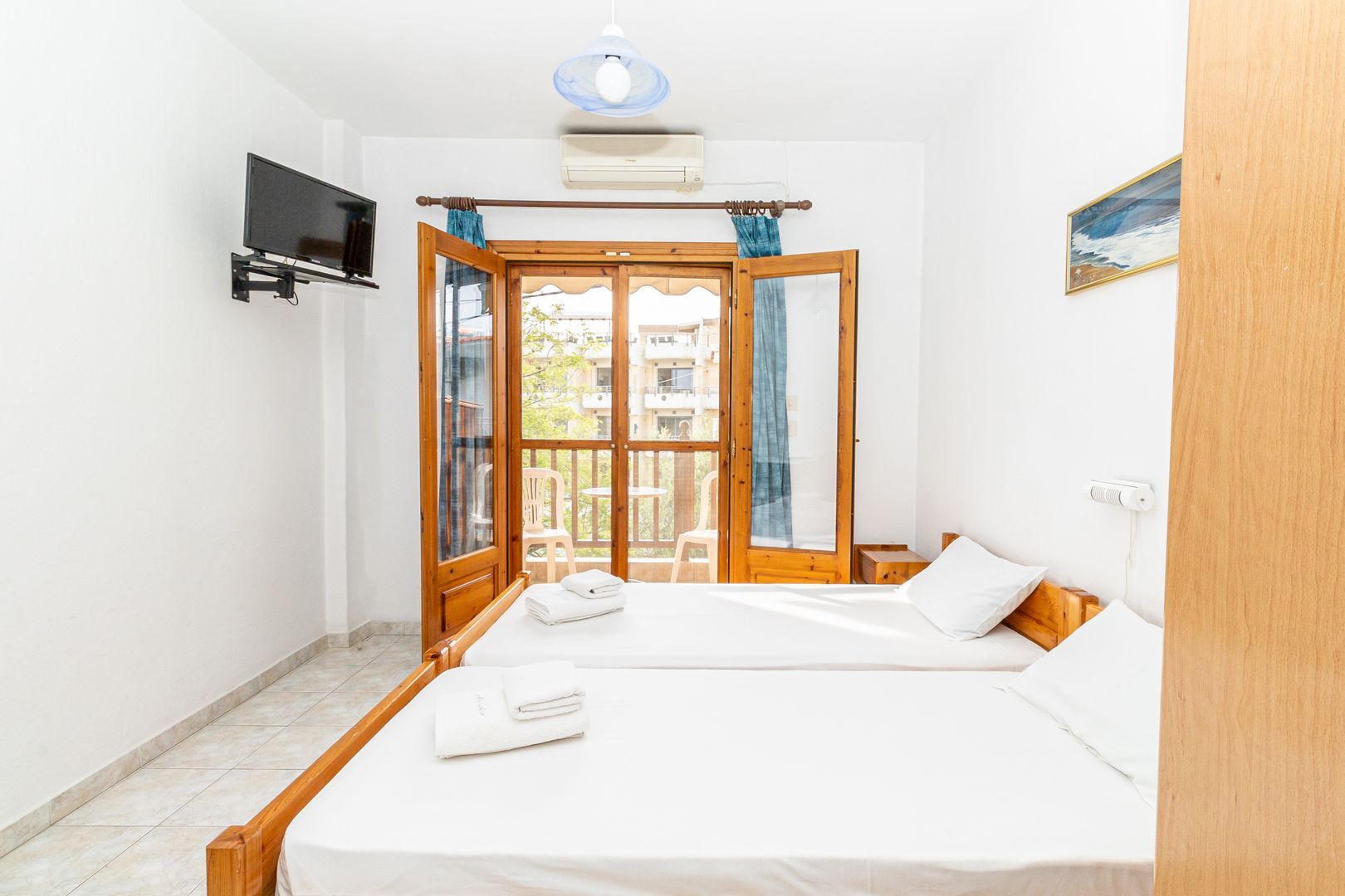 Mina-Maria Apartments - Triple Side Sea View
