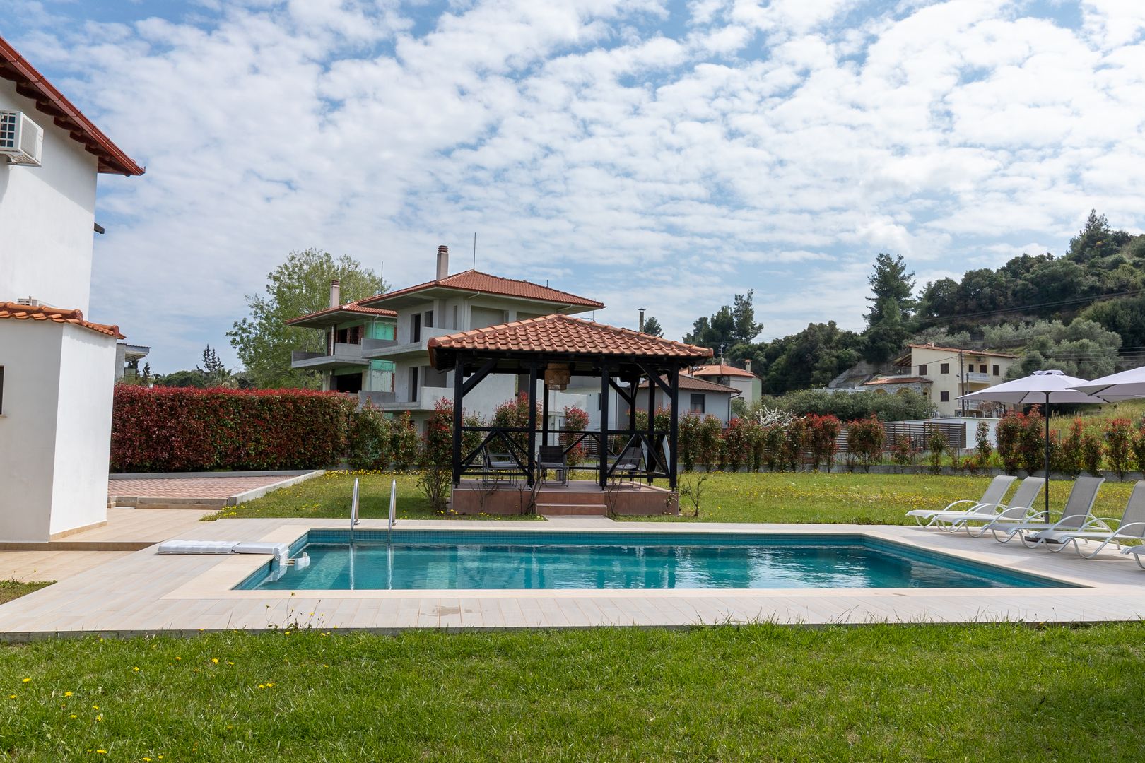 Friday Mood - Villa Extreme