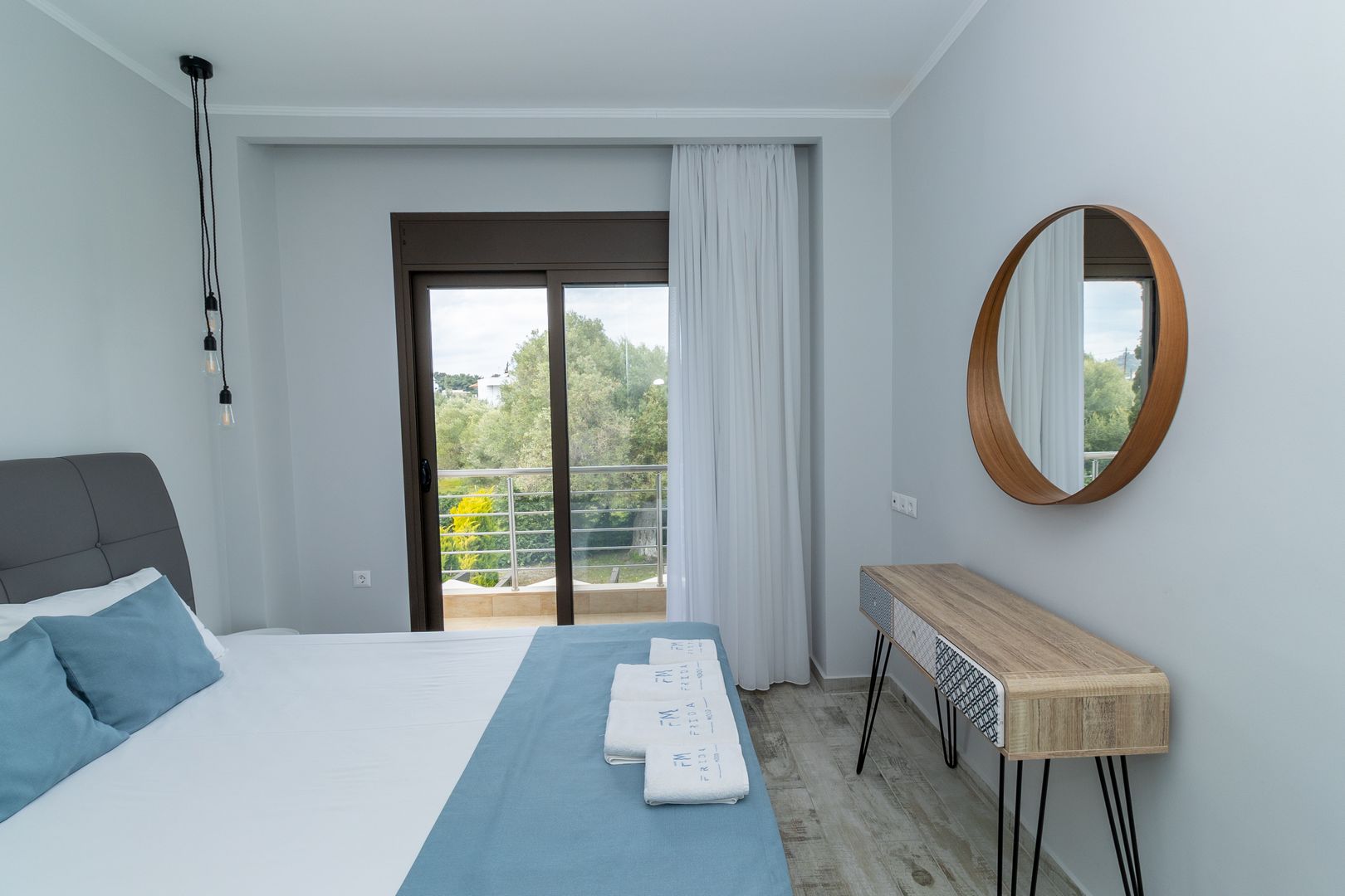 Friday Mood - Villa Relax